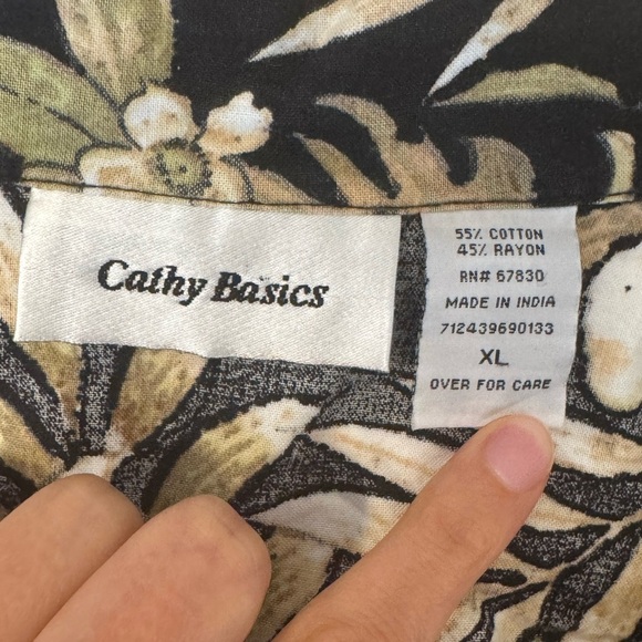 Vintage Y2K Cathy Basics Floral Hawaiian Shirt XL - Picture 5 of 7